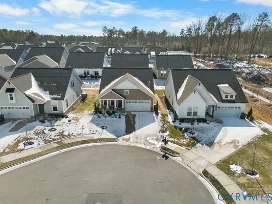 Property Slideshow image 2 of 31 | 1713 mainsail ln, Chester, VA, 23836