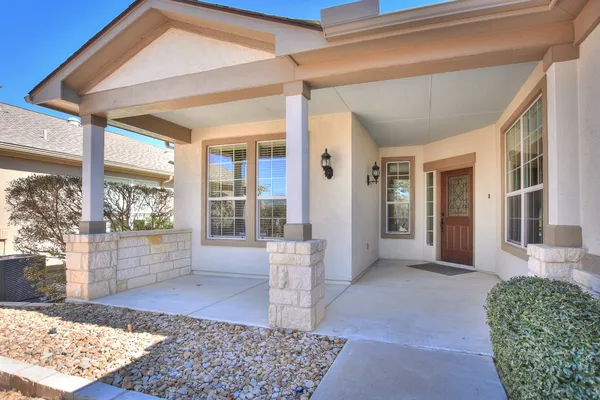 Property Slideshow image 3 of 35 | 122 lost peak path, Georgetown, TX, 78633