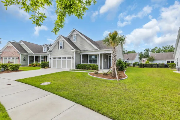 Property Slideshow image 2 of 39 | 1629 laurelcress dr, Myrtle Beach, SC, 29577