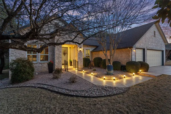Property Slideshow image 3 of 33 | 109 running water st, Georgetown, TX, 78633