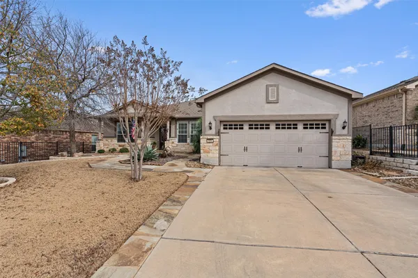 Property Slideshow image 3 of 38 | 111 mckittrick ridge rd, Georgetown, TX, 78633