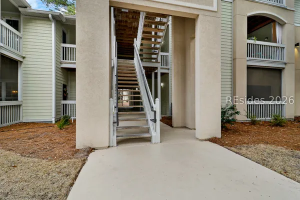 Property Slideshow image 2 of 44 | 380 marshland rd b15, Hilton Head Island, SC, 29926