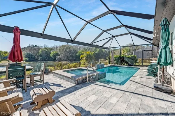 Property Slideshow image 2 of 50 | 2995 amblewind dr, Fort Myers, FL, 33905