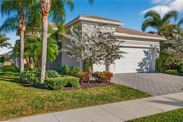 Property Slideshow image 2 of 50 | 28732 montecristo loop, Bonita Springs, FL, 34135