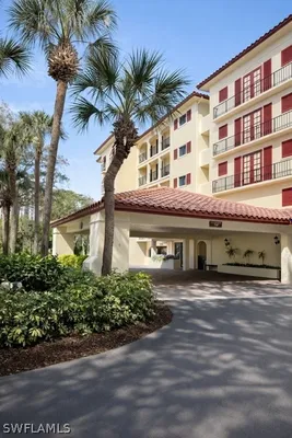 Property Slideshow image 2 of 16 | 6040 pelican bay blvd d101, Naples, FL, 34108