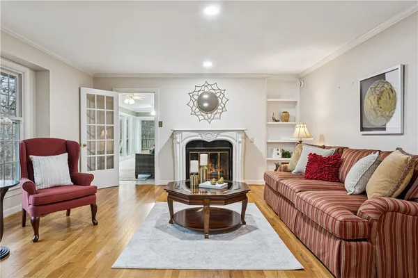 Property Slideshow image 2 of 50 | 32 hampton ky , Williamsburg, VA, 23185