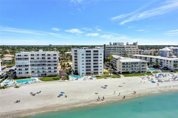 Property Slideshow image 3 of 23 | 1919 gulf shore blvd 603, Naples, FL, 34102