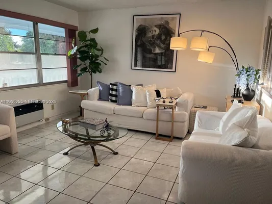 Property Slideshow image 3 of 14 | 17 westbury a 17, Deerfield Beach, FL, 33442