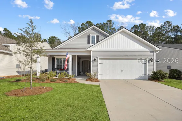 Property Slideshow image 2 of 41 | 37 carolina oaks ave, Bluffton, SC, 29909