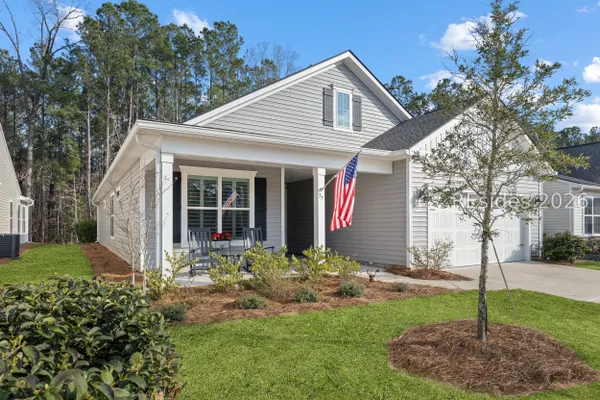 Property Slideshow image 3 of 41 | 37 carolina oaks ave, Bluffton, SC, 29909