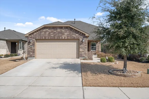 Property Slideshow image 2 of 26 | 525 rockport st, Georgetown, TX, 78633