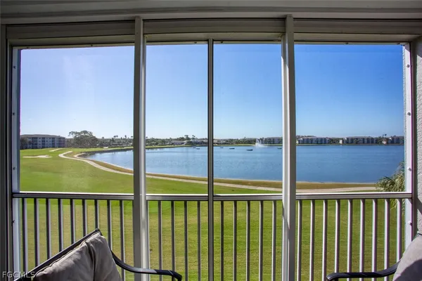 Property Slideshow image 2 of 47 | 8096 queen palm ln 235, Fort Myers, FL, 33966