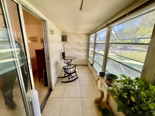 Property Slideshow image 3 of 30 | 118 upminster e 118, Deerfield Beach, FL, 33442