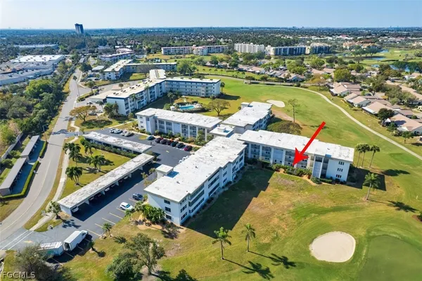 Property Slideshow image 2 of 40 | 6102 augusta dr 115, Fort Myers, FL, 33907