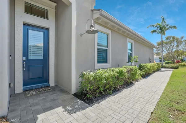 Property Slideshow image 3 of 22 | 5665 highbourne dr, Naples, FL, 34113
