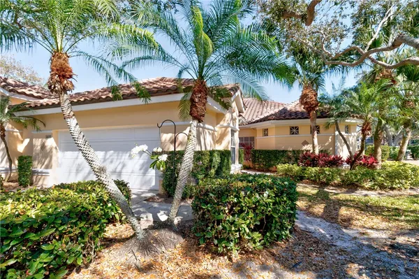 Property Slideshow image 2 of 36 | 4822 s newport island dr # 3b, Vero Beach, FL, 32967