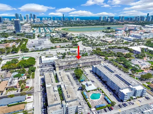 Property Slideshow image 2 of 23 | 410 se 2nd st 223, Hallandale Beach, FL, 33009