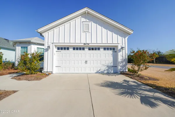 Property Slideshow image 2 of 69 | 8424 landshark blvd, Panama City Beach, FL, 32413