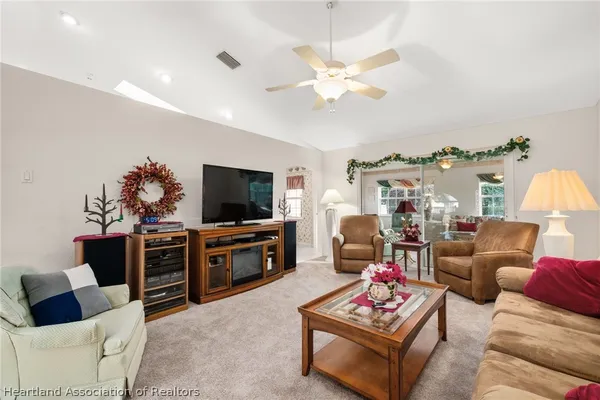 Property Slideshow image 3 of 38 | 177 rosewood dr, Lake Placid, FL, 33852