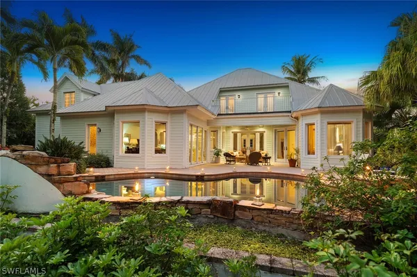 Property Slideshow image 2 of 21 | 368 hawser ln, Naples, FL, 34102