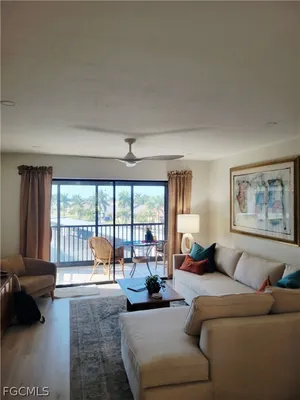 Property Slideshow image 3 of 19 | 11170 caravel cir 309, Fort Myers, FL, 33908