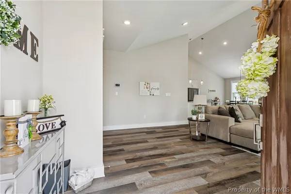 Property Slideshow image 3 of 35 | 3026 clinton ct, Williamsburg, VA, 23188