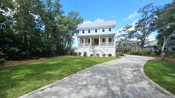 Property Slideshow image 3 of 86 | 12 salt wind way, Hilton Head Island, SC, 29926