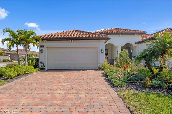 Property Slideshow image 2 of 50 | 17301 corsini dr, Fort Myers, FL, 33913
