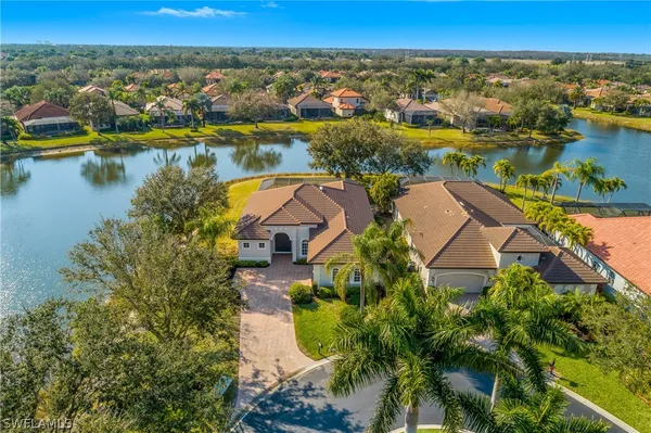 Property Slideshow image 3 of 50 | 20022 grande lake dr, Estero, FL, 33928