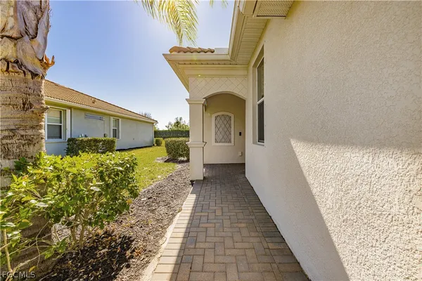 Property Slideshow image 2 of 49 | 10348 prato dr, Fort Myers, FL, 33913