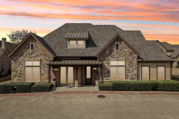 Property Slideshow image 2 of 38 | 312 watermere dr, Southlake, TX, 76092
