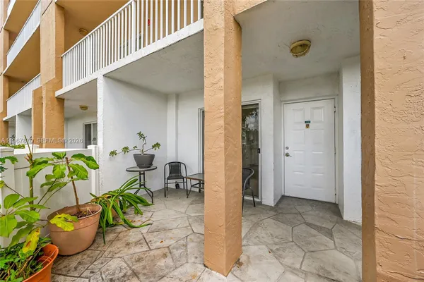 Property Slideshow image 3 of 57 | 9575 weldon cir apt c113, Tamarac, FL, 33321