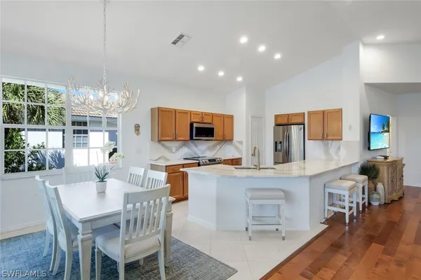 Property Slideshow image 3 of 45 | 26914 montego pointe ct 202, Bonita Springs, FL, 34134