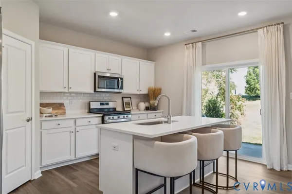 Property Slideshow image 3 of 26 | 7675 lloyd ter, Mechanicsville, VA, 23111