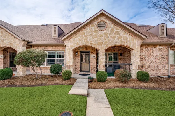 Property Slideshow image 2 of 38 | 3075 willow grove blvd 1504, Mckinney, TX, 75070