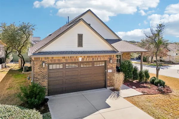 Property Slideshow image 3 of 40 | 259 sowing oak dr, San Marcos, TX, 78666