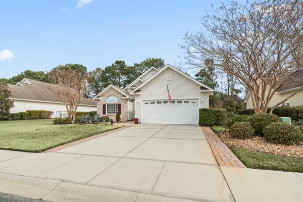Property Slideshow image 3 of 49 | 425 kessinger dr, Surfside Beach, SC, 29575