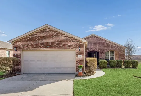 Property Slideshow image 2 of 33 | 383 balboa ct, Frisco, TX, 75036