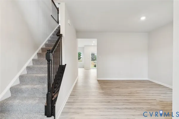 Property Slideshow image 3 of 27 | 7679 lloyd ter, Mechanicsville, VA, 23111