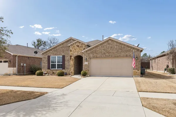 Property Slideshow image 2 of 34 | 6393 paragon dr, Frisco, TX, 75036