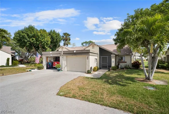 Property Slideshow image 2 of 42 | 1721 bent tree cir, Fort Myers, FL, 33907