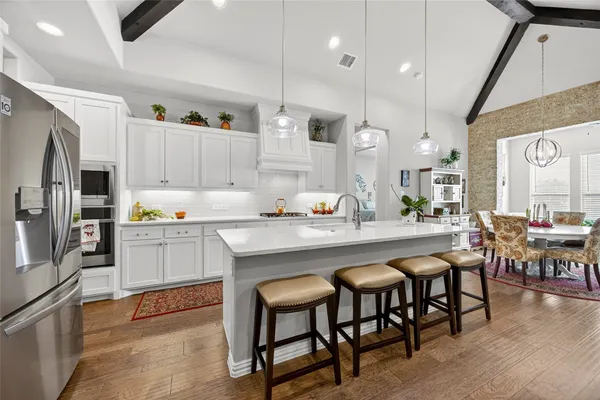 Property Slideshow image 2 of 39 | 2702 esplanade blvd 2702, Mansfield, TX, 76063