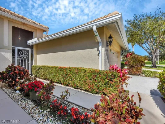 Property Slideshow image 3 of 30 | 8006 palomino dr # 56, Naples, FL, 34113