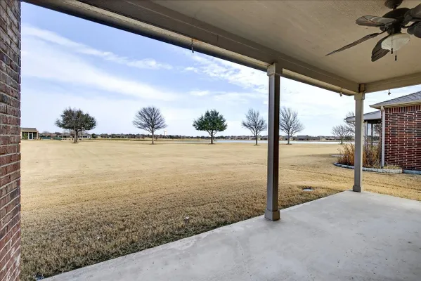 Property Slideshow image 3 of 39 | 6470 bushwoods dr, Frisco, TX, 75036