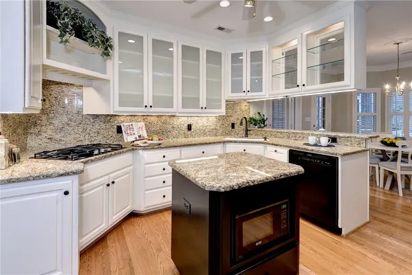 Property Slideshow image 3 of 49 | 117 congressional, Williamsburg, VA, 23188