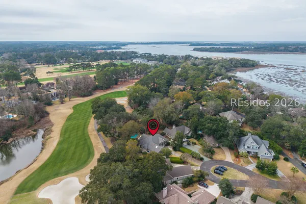 Property Slideshow image 2 of 40 | 8 old fort way, Hilton Head Island, SC, 29926