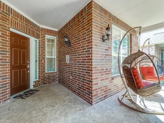 Property Slideshow image 3 of 28 | 7404 pasatiempo dr, Frisco, TX, 75036