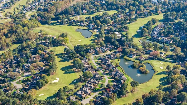 Property Slideshow image 2 of 50 | 100 holdsworth rd, Williamsburg, VA, 23185