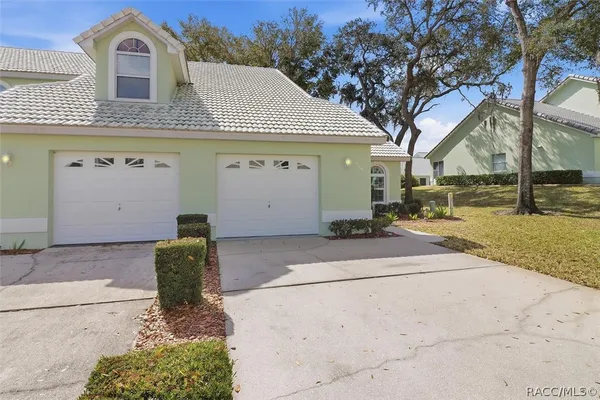 Property Slideshow image 2 of 51 | 819 lanark dr, Inverness, FL, 34453