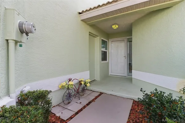 Property Slideshow image 3 of 51 | 819 lanark dr, Inverness, FL, 34453